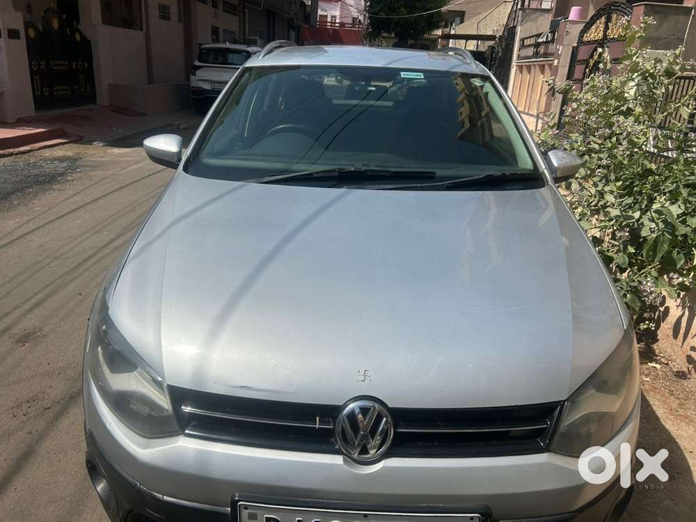 Volkswagen Polo 2015 Diesel 106000 Km Driven