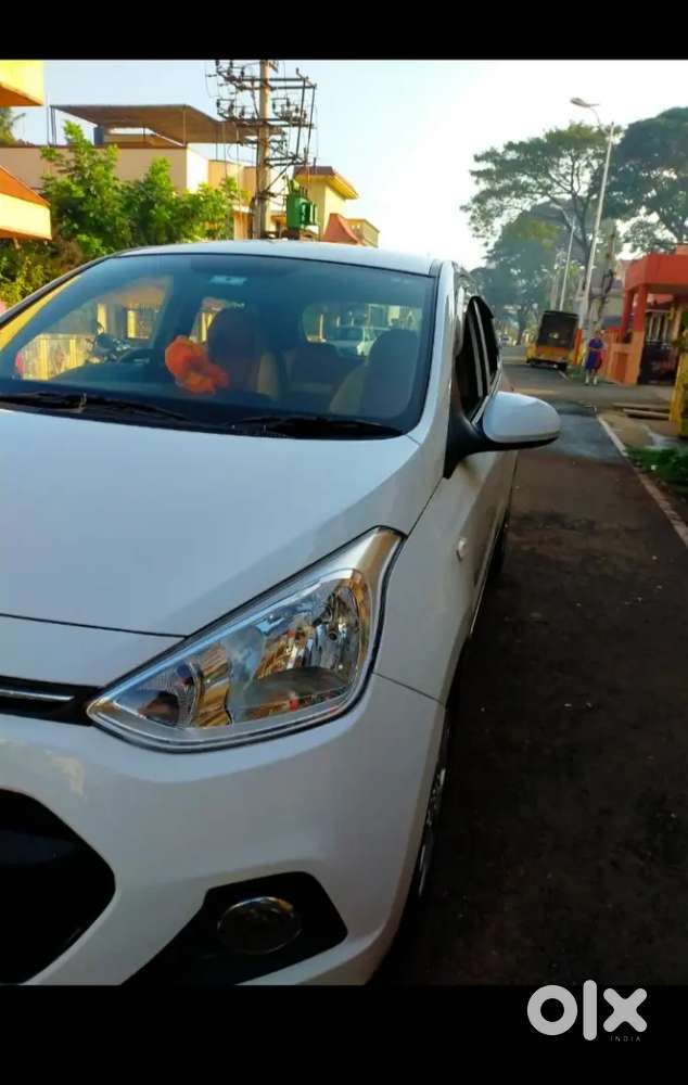 Hyundai Grand I10 2015 Petrol 24000 Km Driven