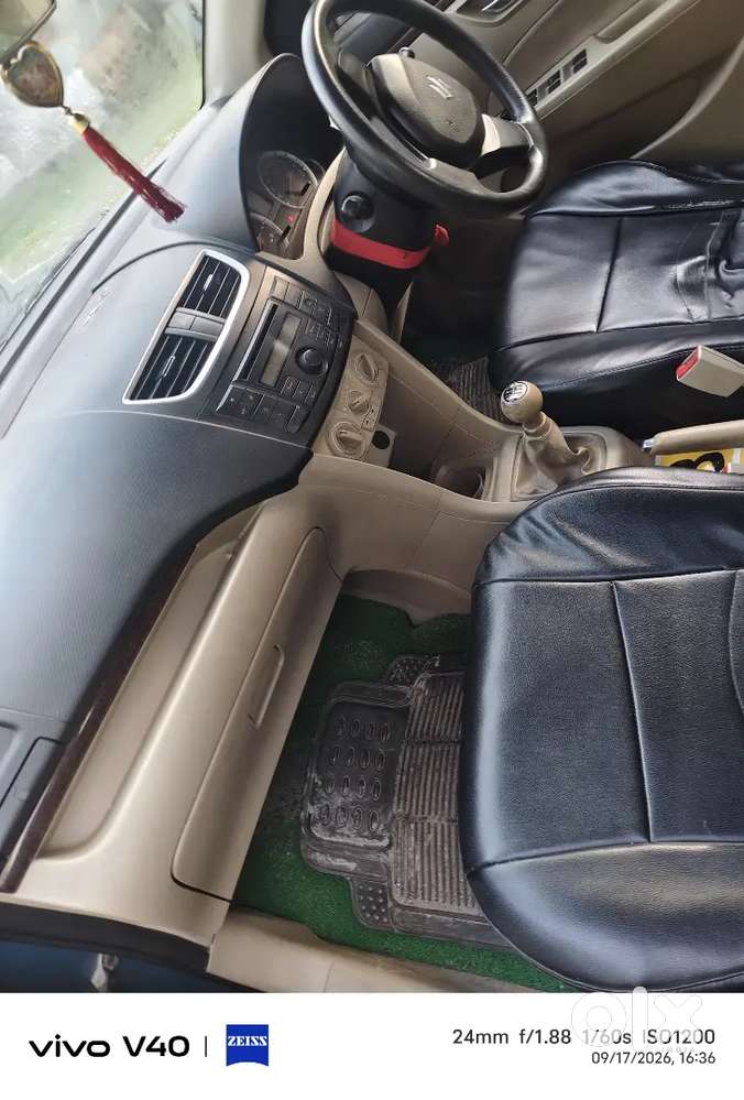 Maruti Suzuki Dzire 1.2 Vxi 2013