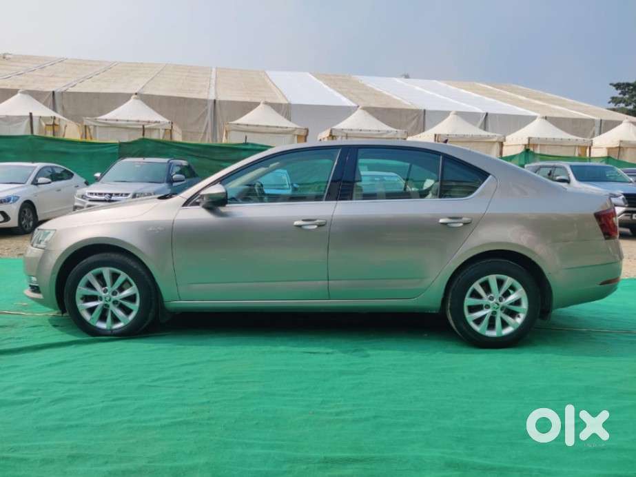 Skoda Octavia 2.0 L K Tsi At, 2019, Petrol