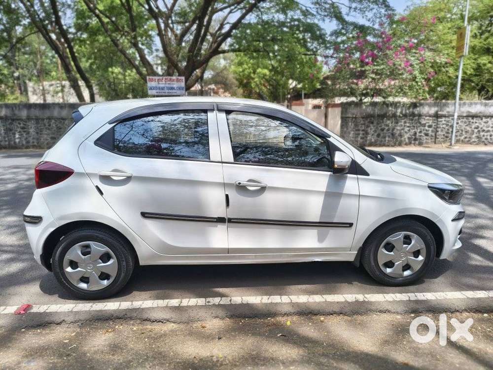 Tata Tiago 1.2 Revotron Xt (o), 2021, Petrol