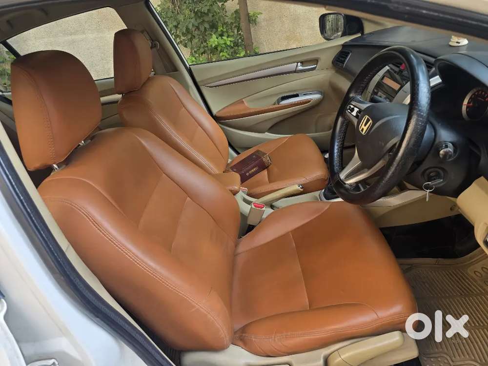 One Of The Best Self Driven Car,brand New Interiors