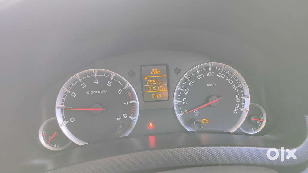 Maruti Suzuki Swift Vvt Zxi, 2017, Petrol