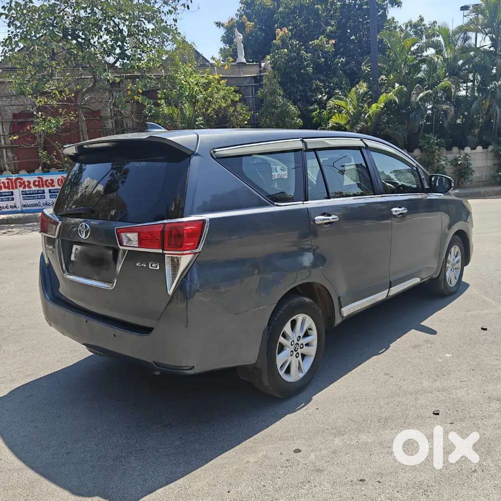 Toyota Innova Crysta 2018