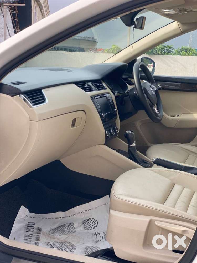 Skoda Octavia Ambition 2.0 Tdi At, 2017, Diesel