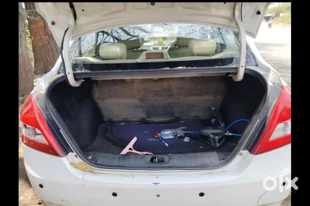 Maruti Suzuki Swift Dzire 2012