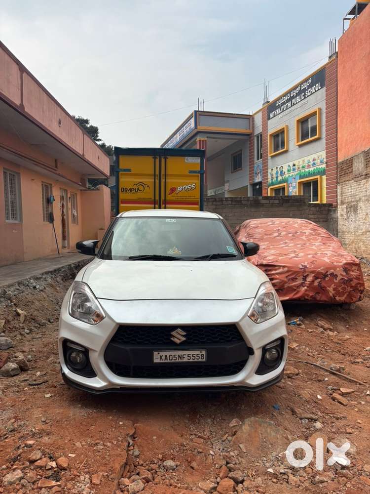 Maruti Swift 2022 Manual Petrol