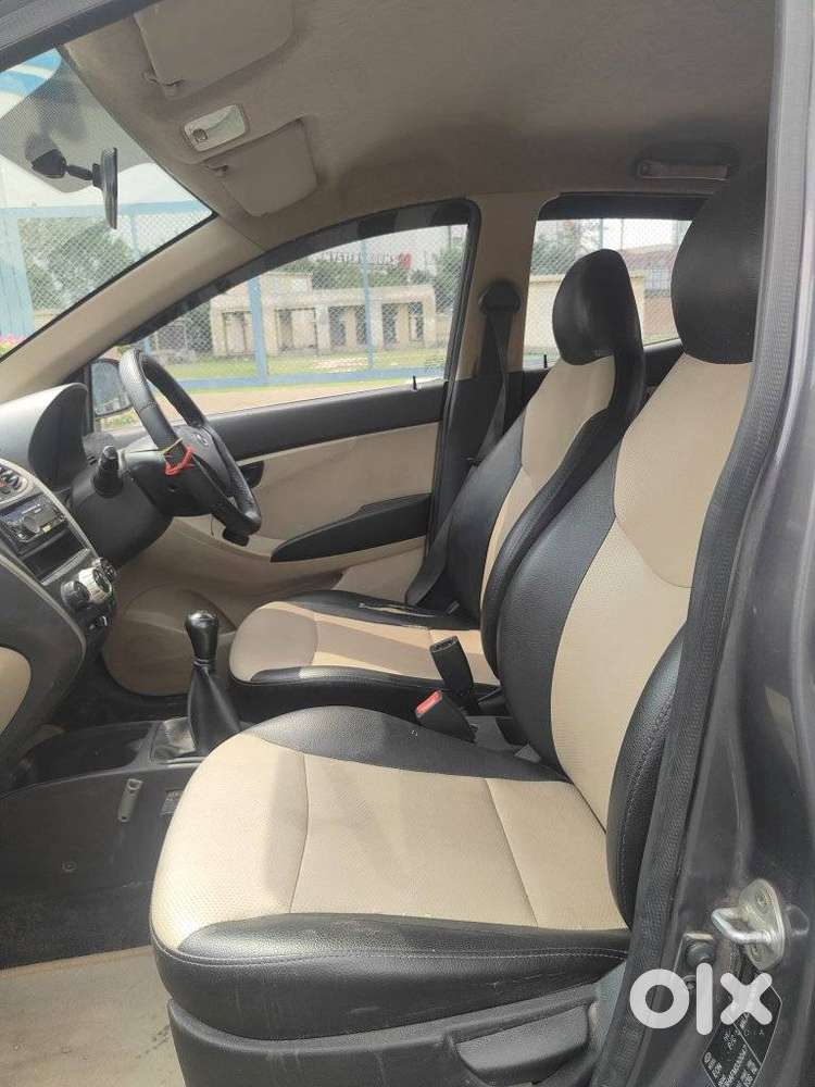 Hyundai Eon Era +, 2015, Petrol