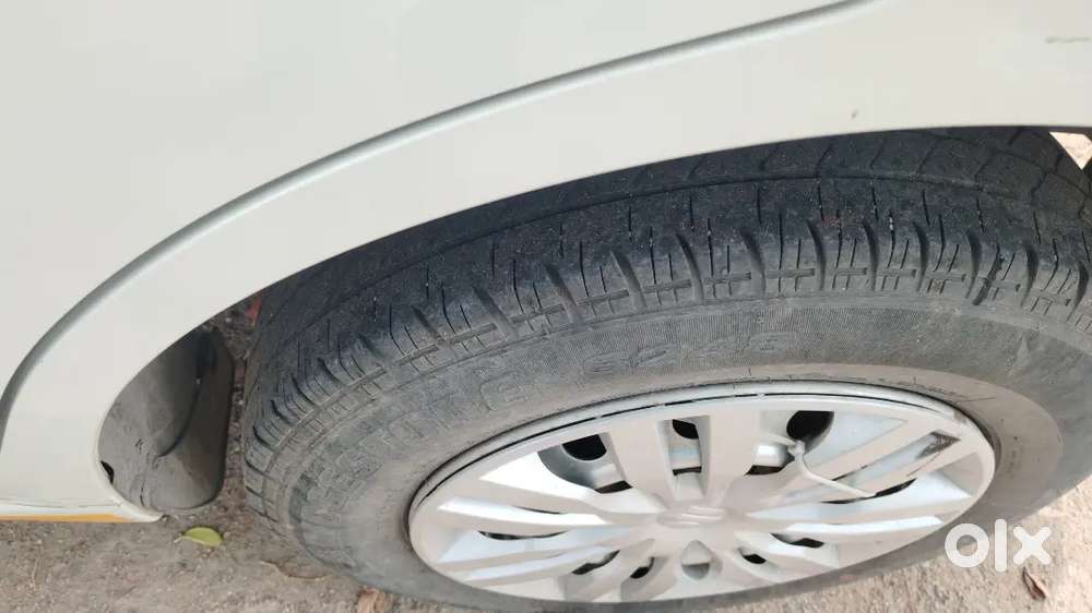 Maruti Suzuki Swift Dzire 2023 Petrol