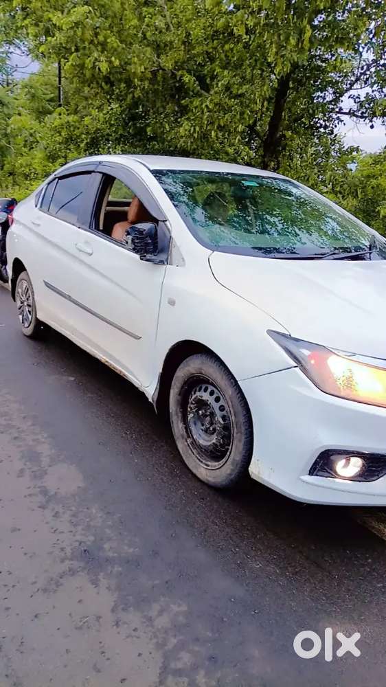Honda City 2014 V Cvt