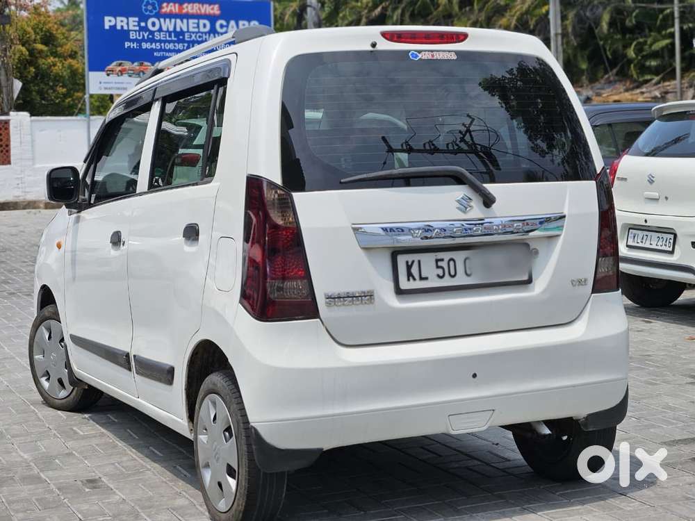 Maruti Suzuki Wagon R Vxi 1.0, 2018, Petrol