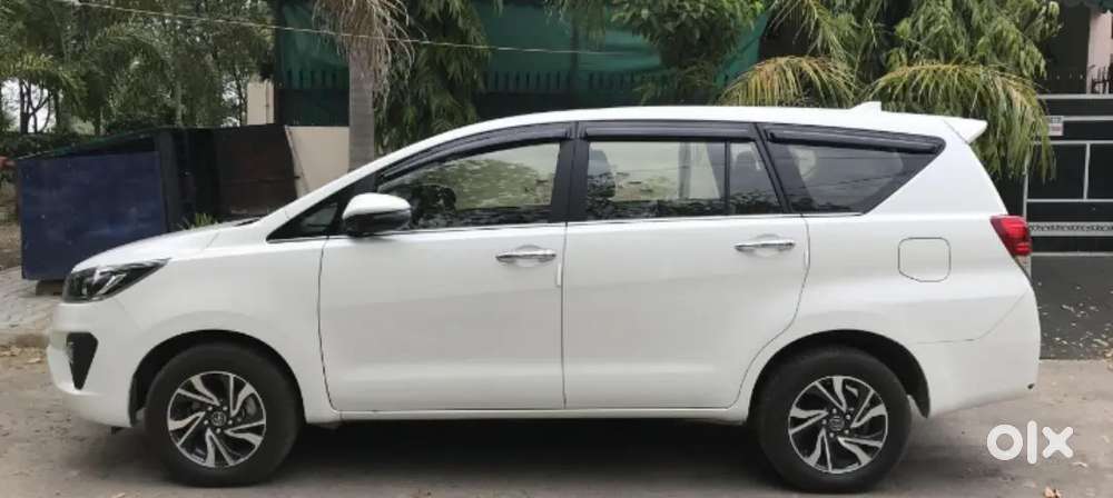 Toyota Innova Crysta 2018 Diesel Manual