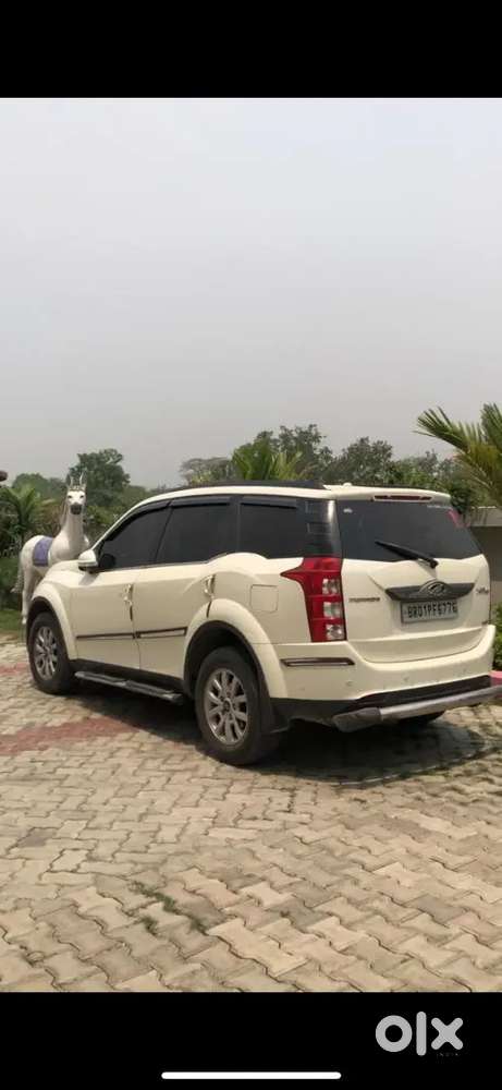 Xuv 500 W10 2019 Model Nice Car .