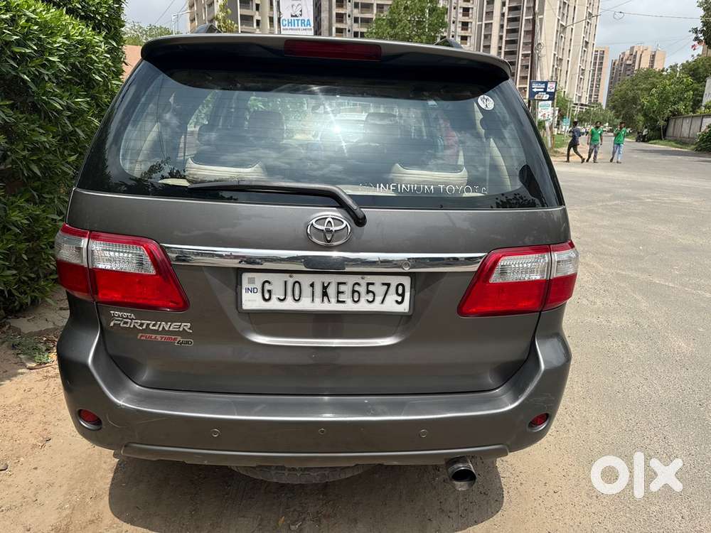 Toyota Fortuner Diesel 2010 Model