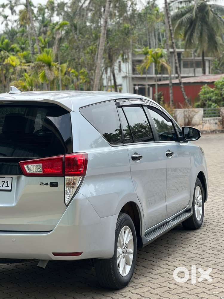 Toyota Innova Crysta 2019 Diesel Well Maintained