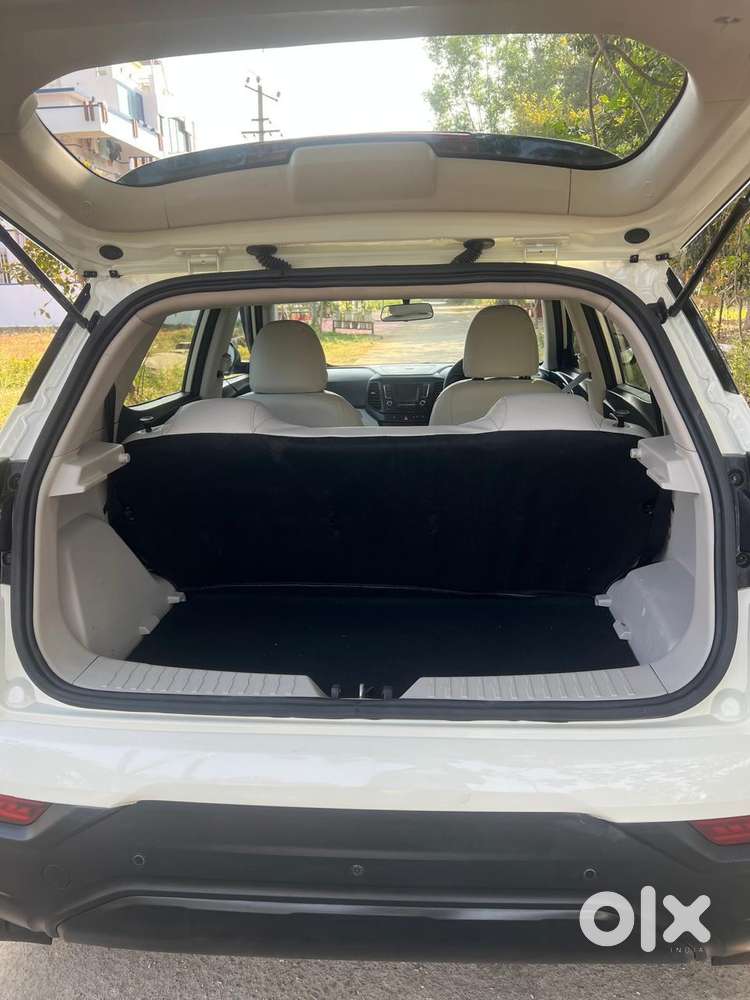 Mahindra Xuv300 W6 Diesel, 2023, Diesel