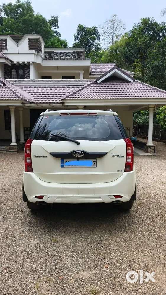 Mahindra Xuv500 2017 Diesel 174000 Km Driven