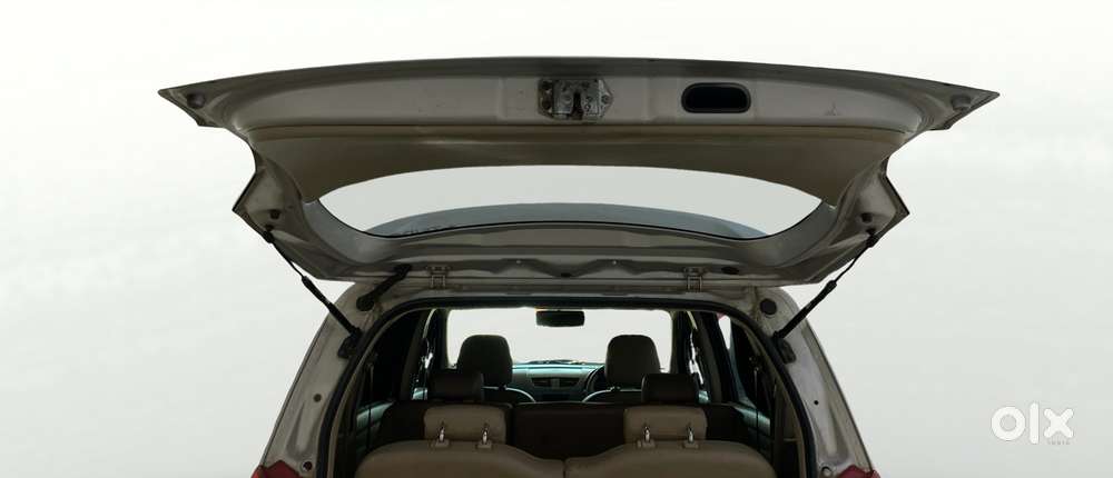 Maruti Suzuki Ertiga Vxi At, 2016, Petrol