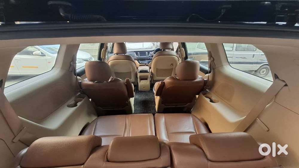 Kia Carnival Premium, 2020, Diesel