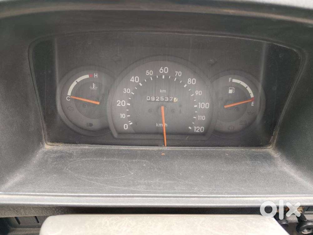 Maruti Suzuki Omni Mpi Std Bsiv, 2012, Petrol