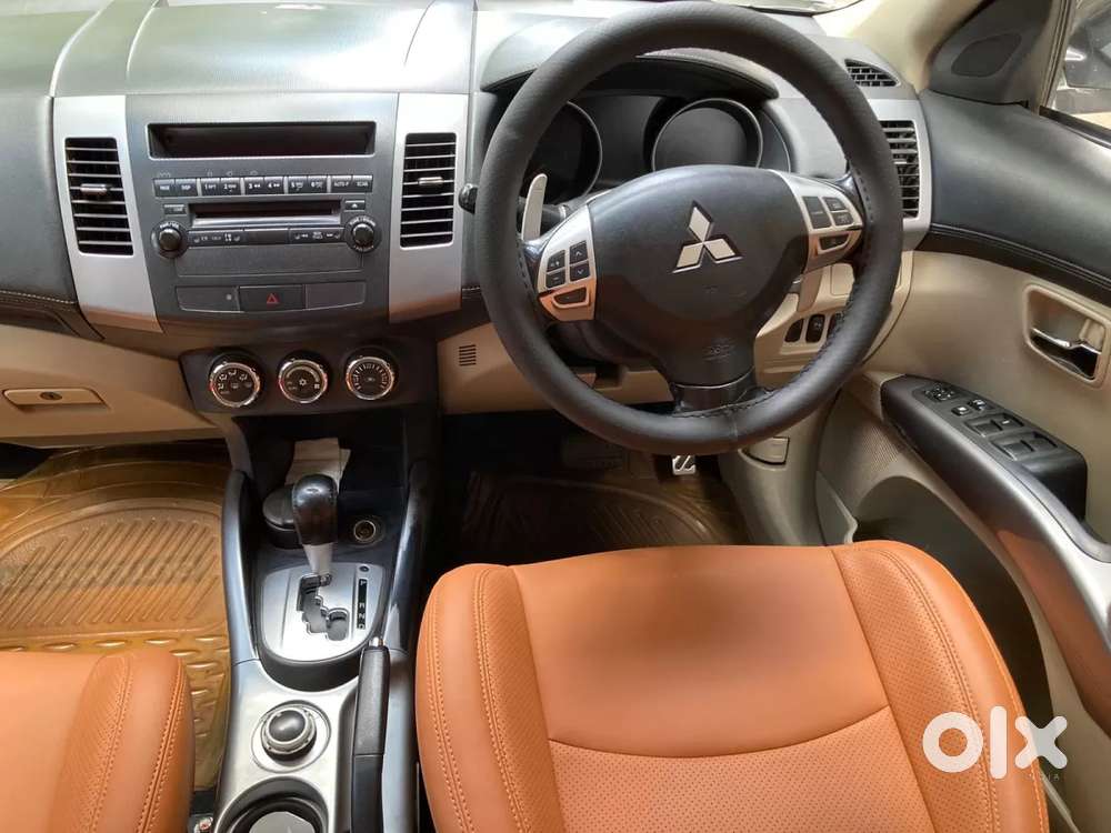 Mitsubishi Outlander, 2012, Petrol