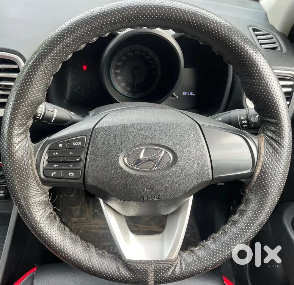 Hyundai Venue S 1.2 Petrol, 2020, Petrol