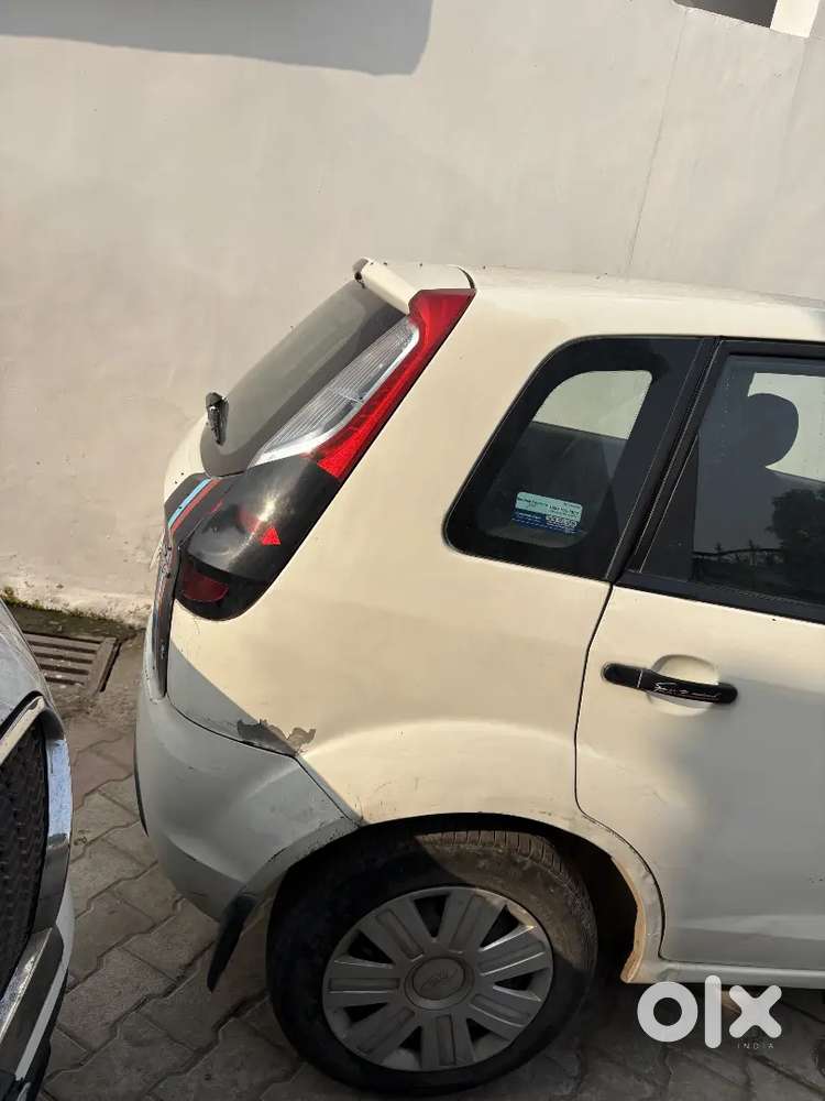 Ford Figo 1.2 Petrol 2010