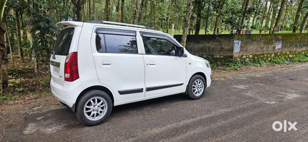 Maruti Suzuki Wagon R Vxi 1.2, 2013