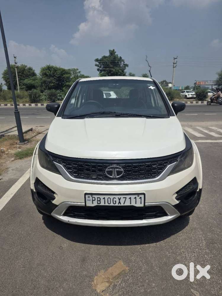 Tata Hexa 2.2 Xe 4x2 7 Str, 2018, Diesel