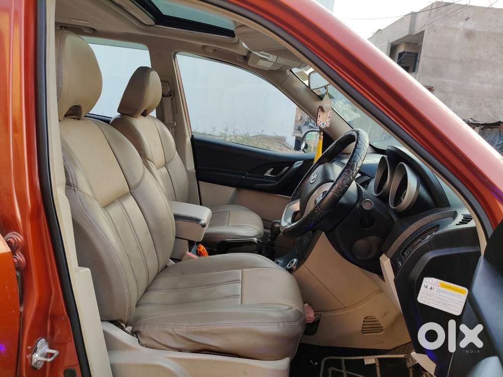 Mahindra Xuv500 2.2 W10, 2015, Diesel