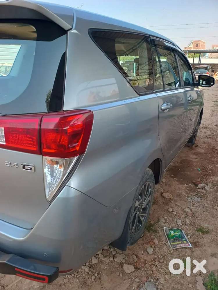 Toyota Innova Crysta 2022