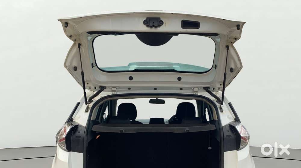 Tata Nexon 1.2 Revotron Xz Plus, 2023, Petrol