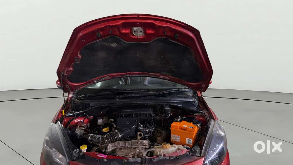 Tata Tigor Xza, 2018, Petrol