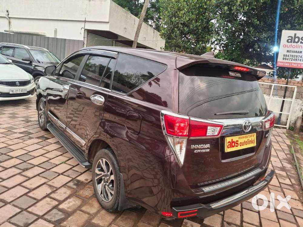 Toyota Innova Crysta 2.4 Gx Limited Edition At 8 Str, 2021, Diesel