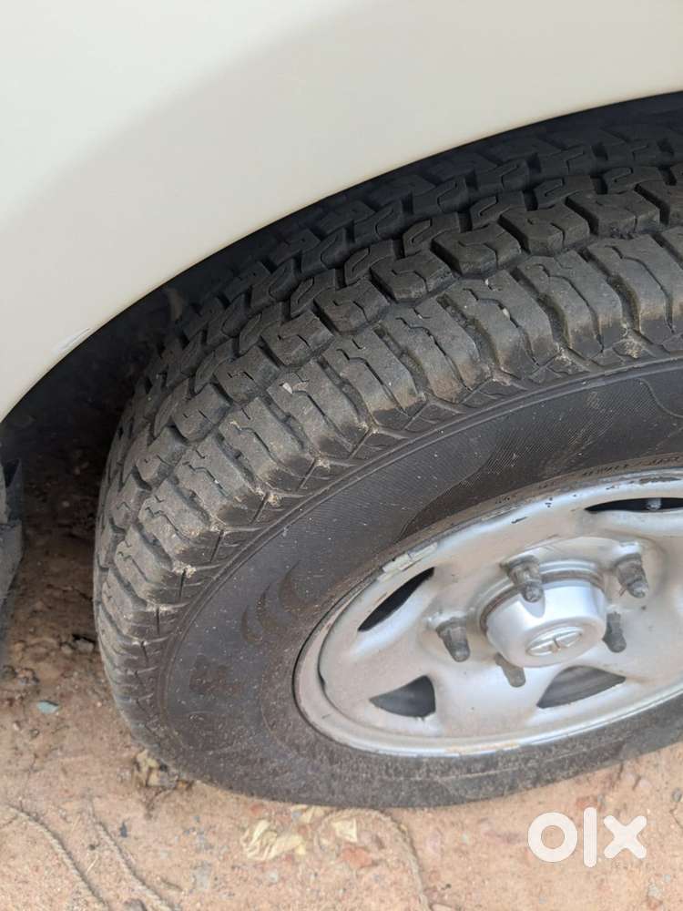 Tata Diesel Manual Car 2014