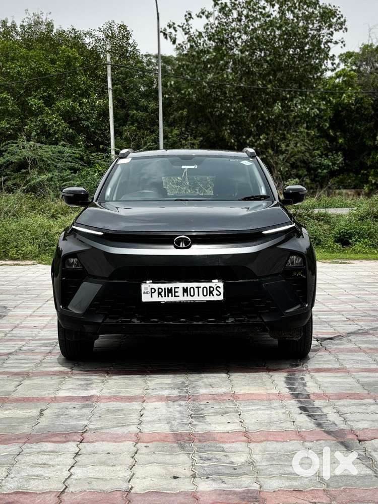 Tata Nexon Smart Plus1.2 Revotron Petrol 5 Mt, 2025, Cng & Hybrids