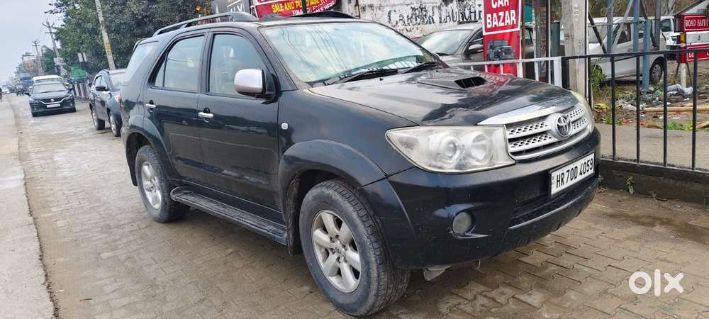 Toyota Fortuner, 2010