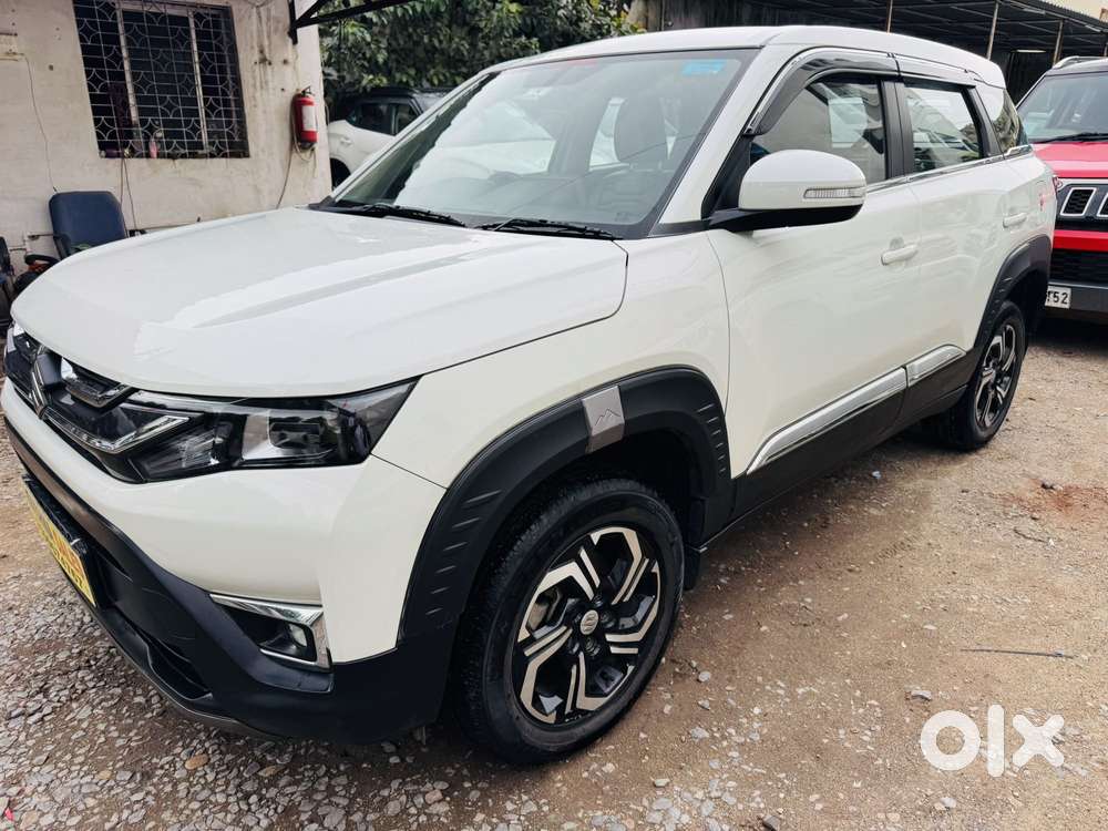 Maruti Suzuki Brezza 1.5 Lxi Smart Hybrid, 2024, Petrol