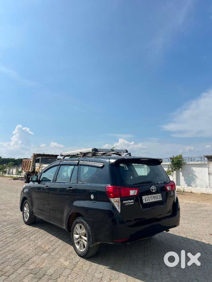 Toyota Innova Crysta 2.4 Gx Mt, 2023, Diesel