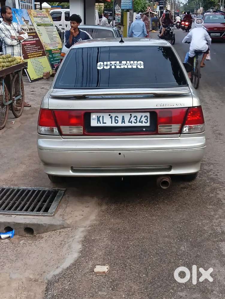 Maruti Suzuki Esteem 2004