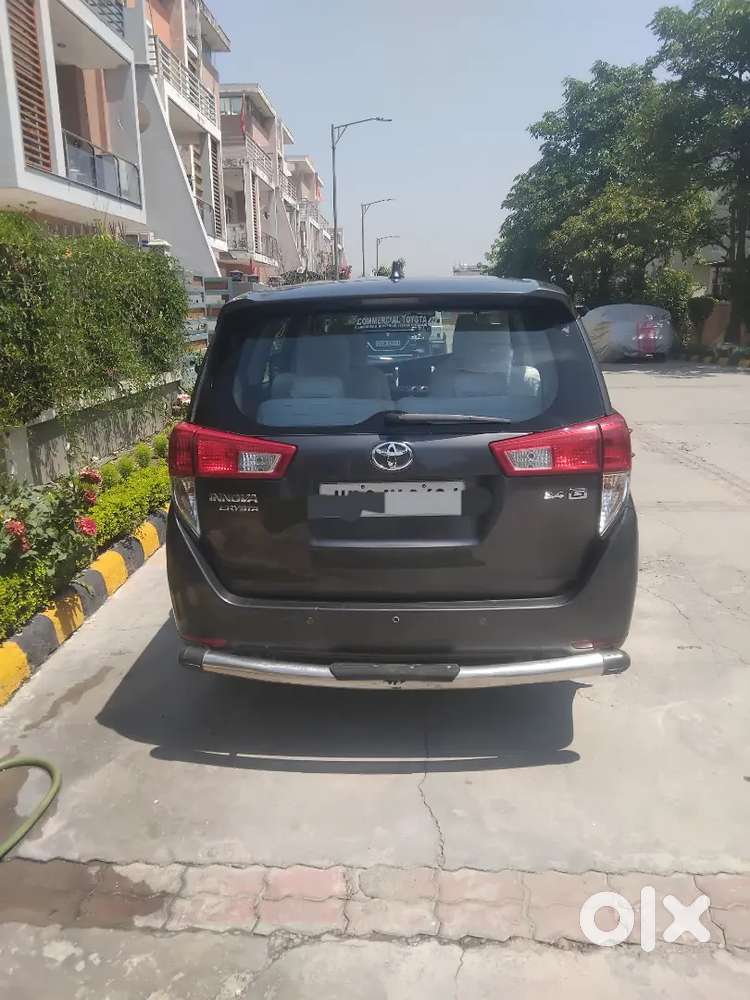 गुड कंडीशन है गाड़ी की लेने वाला ही कॉल या मैसेज