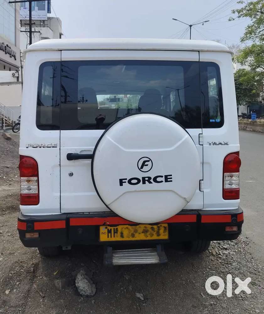 Force Motors Trax Cruiser 2021 Diesel 121000 Km Driven For Sell