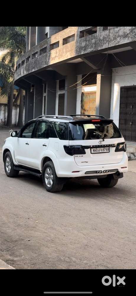 Toyota Fortuner 2011 Diesel Well Maintained