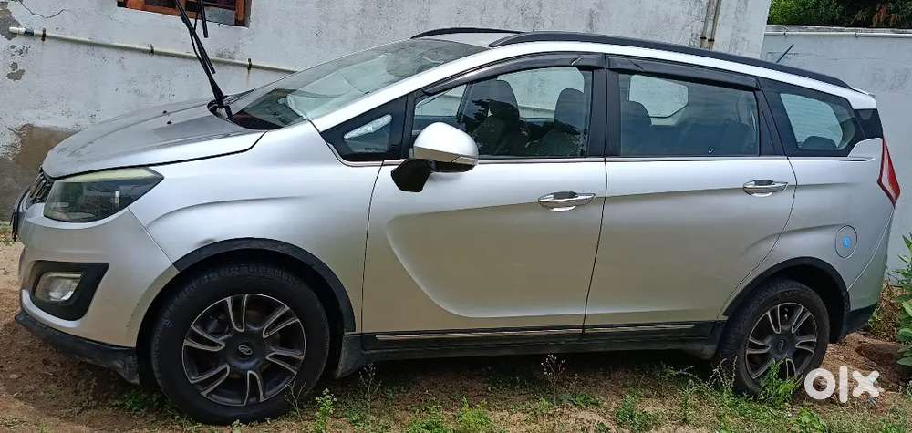 Mahindra Marazzo 2018 Diesel 97000 Km Driven