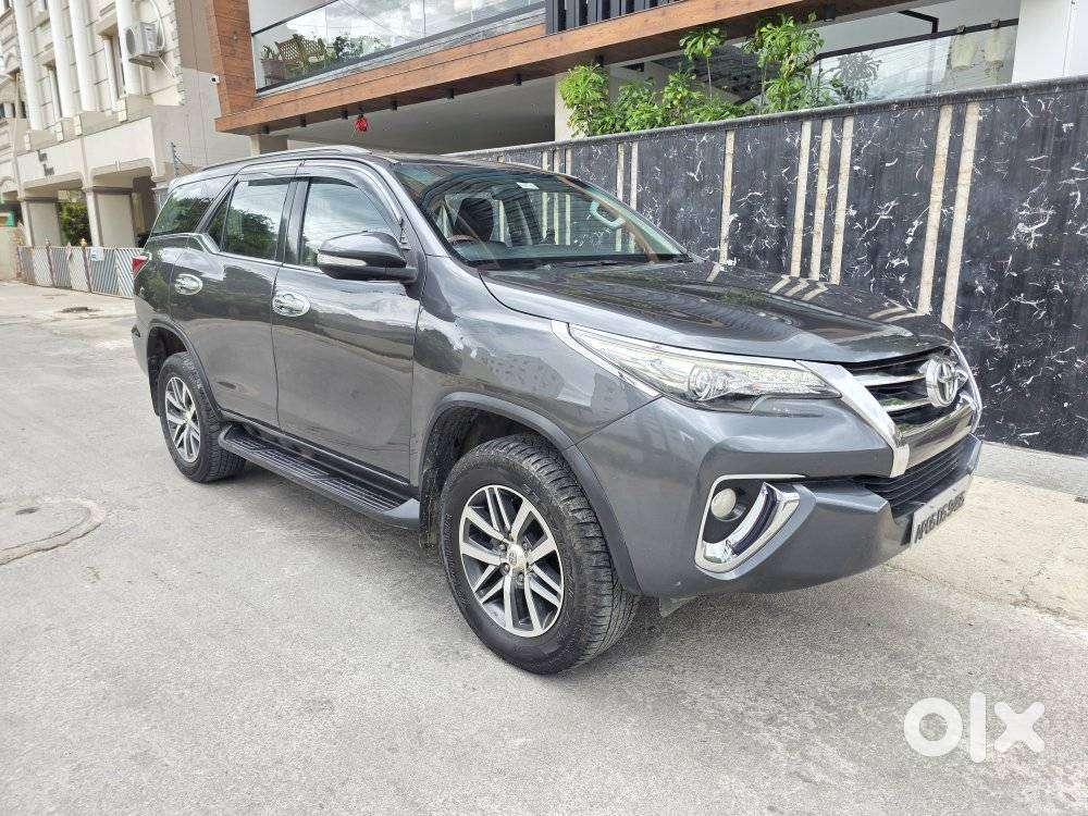 Toyota Fortuner 3.0 4x4 Manual, 2017, Diesel