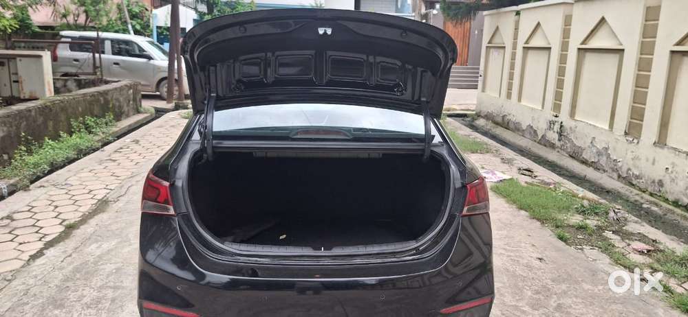 Hyundai Verna Crdi 1.6 At Sx Option, 2018, Diesel