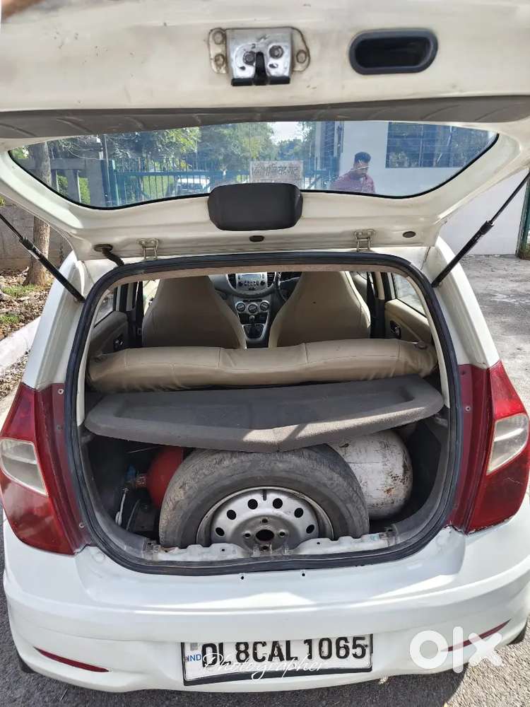 Hyundai I10 2015 Cng & Hybrids 76000 Km Driven