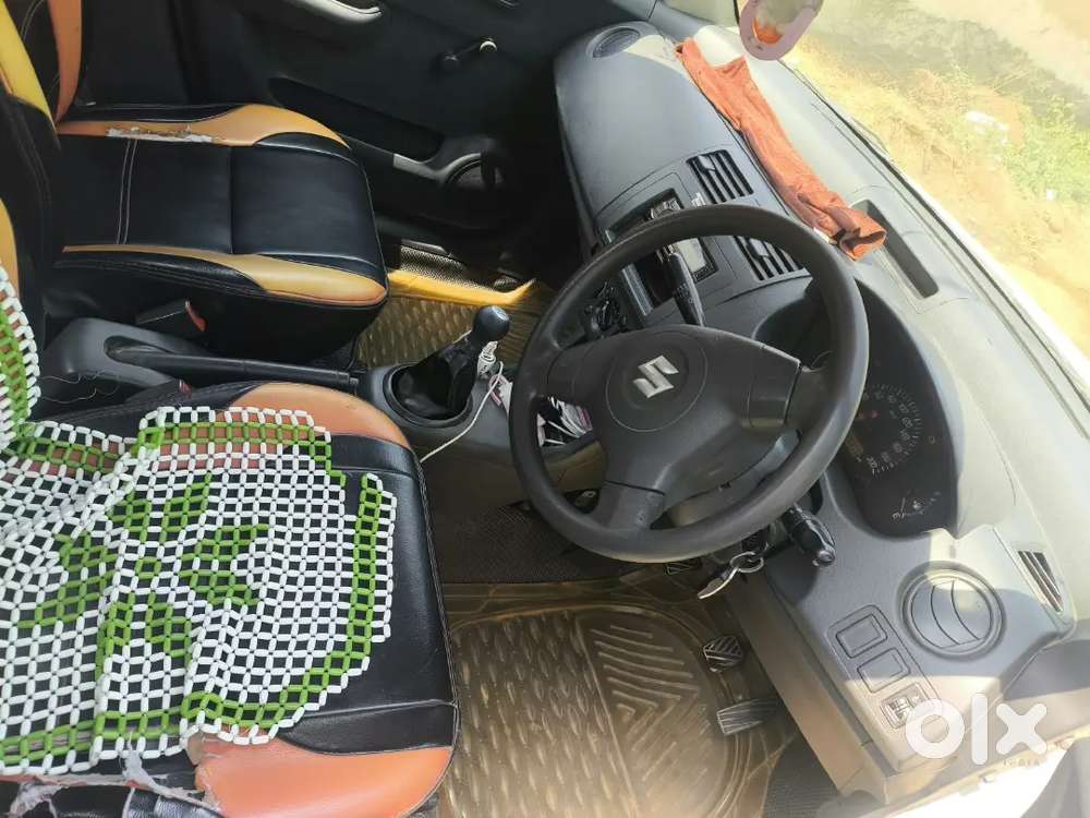 Maruti Suzuki Swift Dzire 2016 Diesel Manual