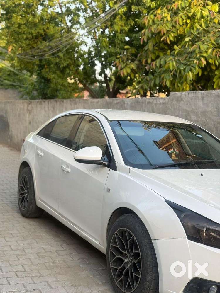 Chevrolet Cruze 2011 Diesel Well Maintained