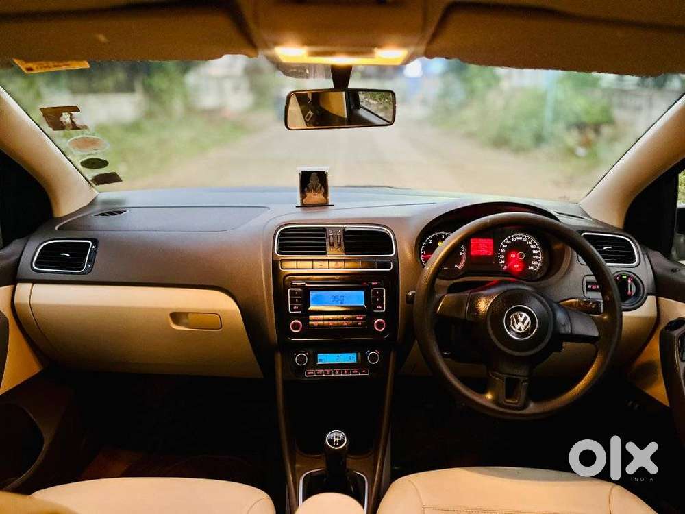 Volkswagen Vento 2010-2013 New Diesel Highline, 2011, Diesel